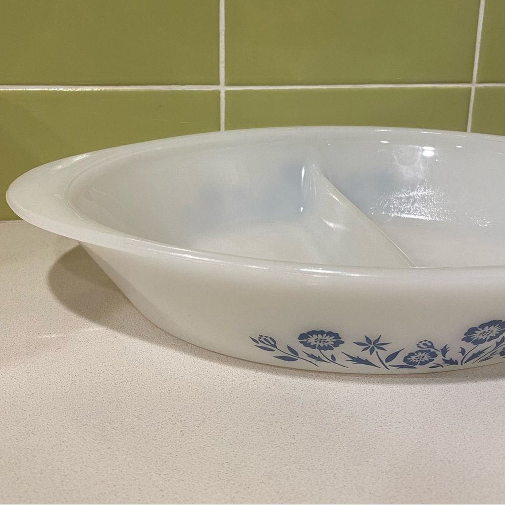 Vintage “Blue Cornflower” Divided Casserole Dish – Mid-Century - Picture 4 of 7